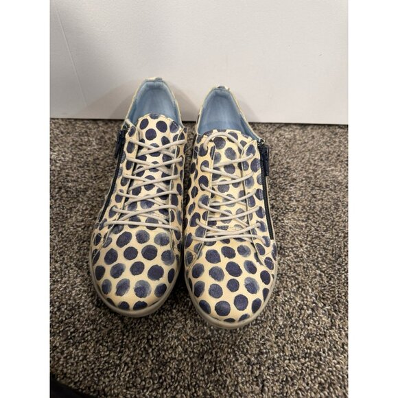 Cloud Footwear Aika Women's Size 38 Print Sneaker Tupai Blue NWOT - Picture 3 of 7